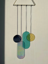 Irisierender Wandbehang im Art Déco Stil